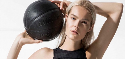 Jonathan Simkhai выпустил коллекцию спортивной одежды