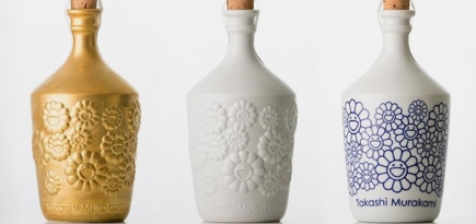 Такаши Мураками запустил собственную линию саке