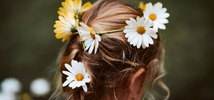 Быстро пачкается голова: в чем причина и что делать? Спросили специалиста