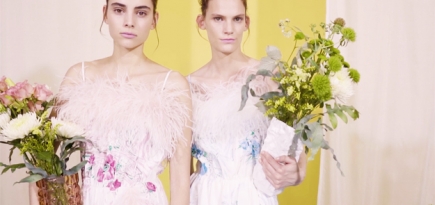 Prada и MyTheresa выпустили совместную коллекцию