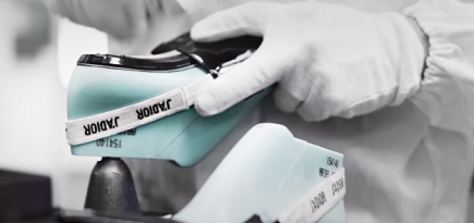 Dior снял фильм о создании лодочек J'Adior