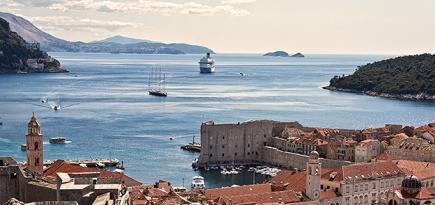 7 направлений для праздничных выходных