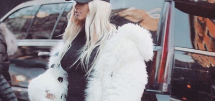 Ким Кардашьян получила шубу от Памелы Андерсон