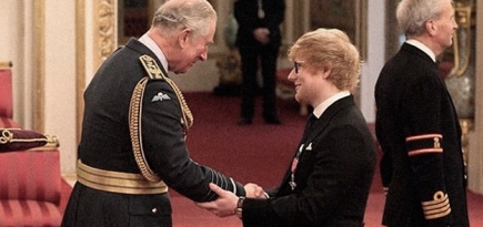 Принц Чарльз наградил Эда Ширана орденом Британской империи