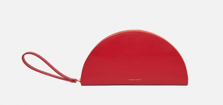 На сайте Mansur Gavriel появились новые аксессуары