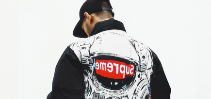 Supreme стал популярнее Dior