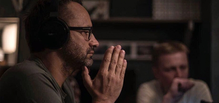 Звягинцев и Джоли поборются за «Золотой глобус»