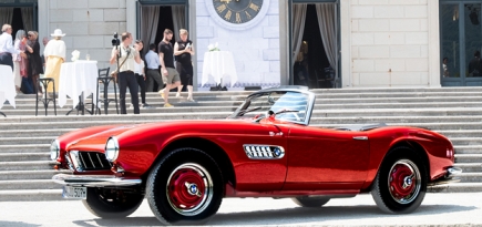 Чем запомнилось главное событие в мире коллекционных автомобилей и мотоциклов