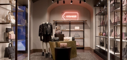 Coach открыл первый магазин в Москве