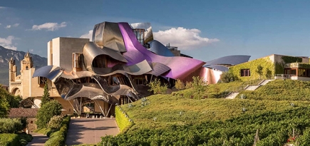 5 отелей с необычной концепцией