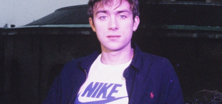 Деймону Албарну — 50 лет: Надя Грицкевич, Юрий Макарычев, Миша Мищенко и Даниэль Шейк рисуют открытки