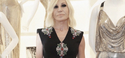 Versace отказывается от использования меха