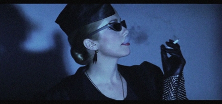 «Голод» с Дэвидом Боуи: из чего состоит стиль в фильме, который вдохновил коллекцию Givenchy