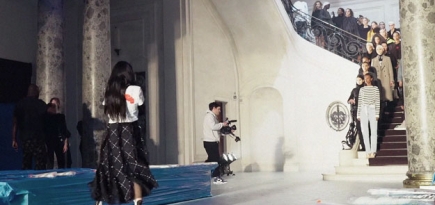 Белла Хадид, показ Off-White и парижские улицы в трейлере нового фильма Hypebae