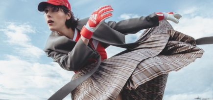 Ирина Горбачева рассказывает, чем Off-White отличается от «офсайд», и показывает «грязную игру»