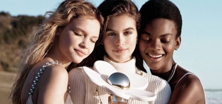 Кайя Гербер снялась в новой кампании духов Marc Jacobs