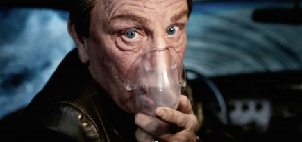 Джон Малкович перевоплотился в героев фильмов Дэвида Линча для фотовыставки в Нью-Йорке