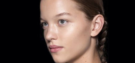 Тренд: эффект влажной кожи