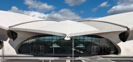 Онлайн-трансляция показа Louis Vuitton, resort 2020