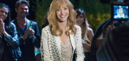 Сериал «Возвращение» с Лизой Кудроу продлили на третий сезон