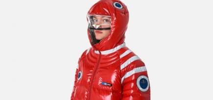 Undercover выпустил куртки, вдохновленные космическими скафандрами