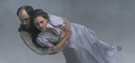 Посмотрите «О бесконечности» Роя Андерссона — возможно, самый подходящий фильм момента