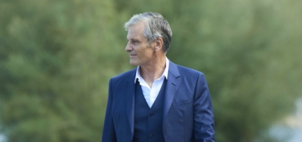 Понять нельзя простить. Вигго Мортенсен — о своем режиссерском дебюте «Падение» и непростой истории собственной семьи