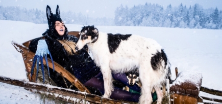 Художники рисуют для BURO.: Ульяна Подкорытова