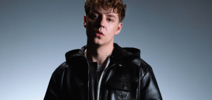 Хип-хоп-исполнитель Markul выпустил новый трек «Ветрено/Холодно»