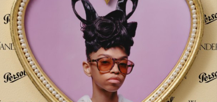 JW Anderson выпустил коллекцию солнцезащитных очков в коллаборации с Persol