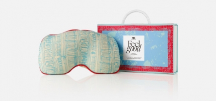 8 лучших релакс-масок для перелетов