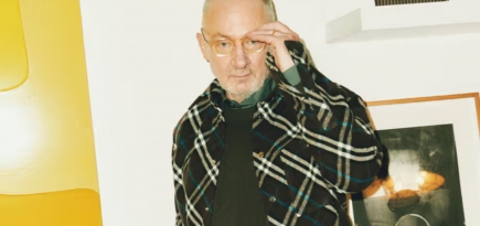 Британский художник Гэри Хьюм создаст декорации для показа Burberry