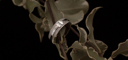 Графичное кольцо Tiffany T Two — выбор Buro 24/7