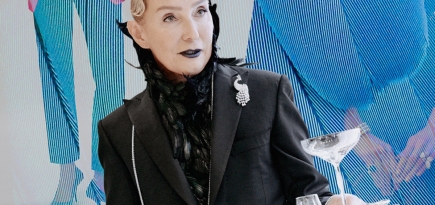 Эксперт по этикету Татьяна Полякова:  «Открытая сумка — как рукопожатие “дохлая рыбка”. Я в эти игры не играю»