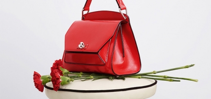 Лукбук новой коллекции Bally