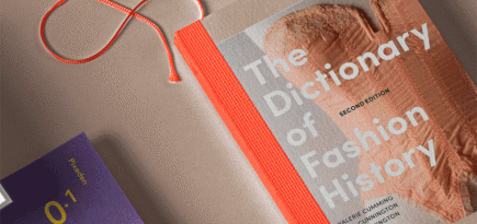 Архивы Ива-Сен Лорана и стиль принцессы Дианы: coffee-table books, которые можно подарить на Новый год — выбор BURO.