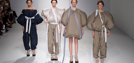 Парижская неделя моды: Chalayan, весна-лето 2017