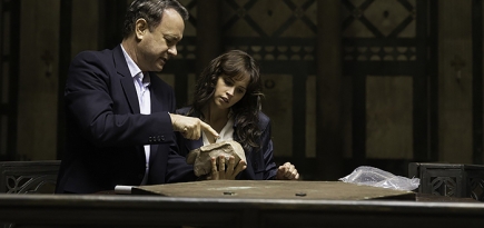 Смотрим на Тома Хэнкса в трейлере фильма \"Инферно\"