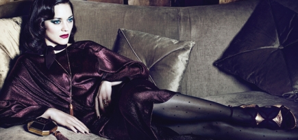 Марион Котийяр на обложке мартовского Interview