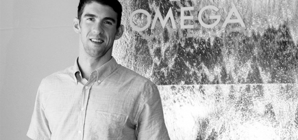 Майкл Фелпс и другие олимпийские пловцы в доме OMEGA