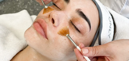 Новости салонов и клиник: массаж кистями, ксенонотерапия и антиэйдж-капельницы