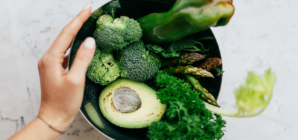 Питание при стрессе: как улучшить эмоциональное состояние, изменив рацион