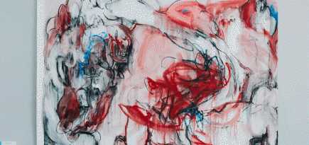 «Слабым может быть кто угодно — и сильным тоже».  Александр Бланарь — об открытии галереи Serene и женском искусстве