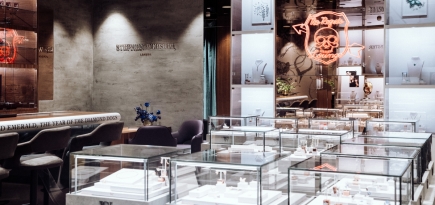 «Без сожаления»: как Стивен Вебстер переосмыслил концепцию ювелирного бутика