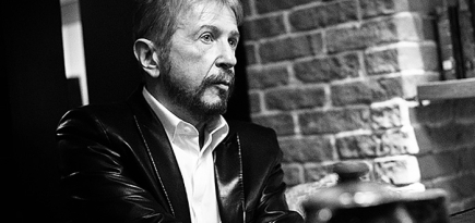 Андрей Деллос: \"Русская гульба на последние деньги вызывает восторг\"