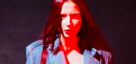 Эрика Лундмоен — о новом альбоме, духовных практиках и поиске уникального звучания