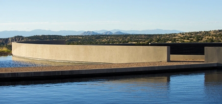 Том Форд продает свое ранчо в Санта-Фе