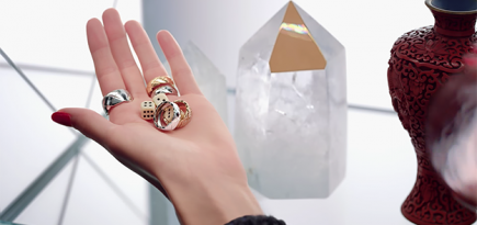 Chanel выпустил мини-фильм о ювелирных украшениях Coco Crush