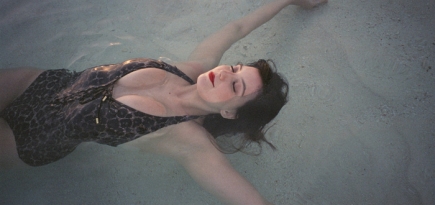 Алекса Чанг сфотографировала друзей для журнала Paper