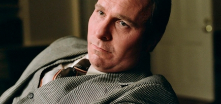 Кристиан Бейл играет политика Дика Чейни в трейлере драмы «Суфлер»